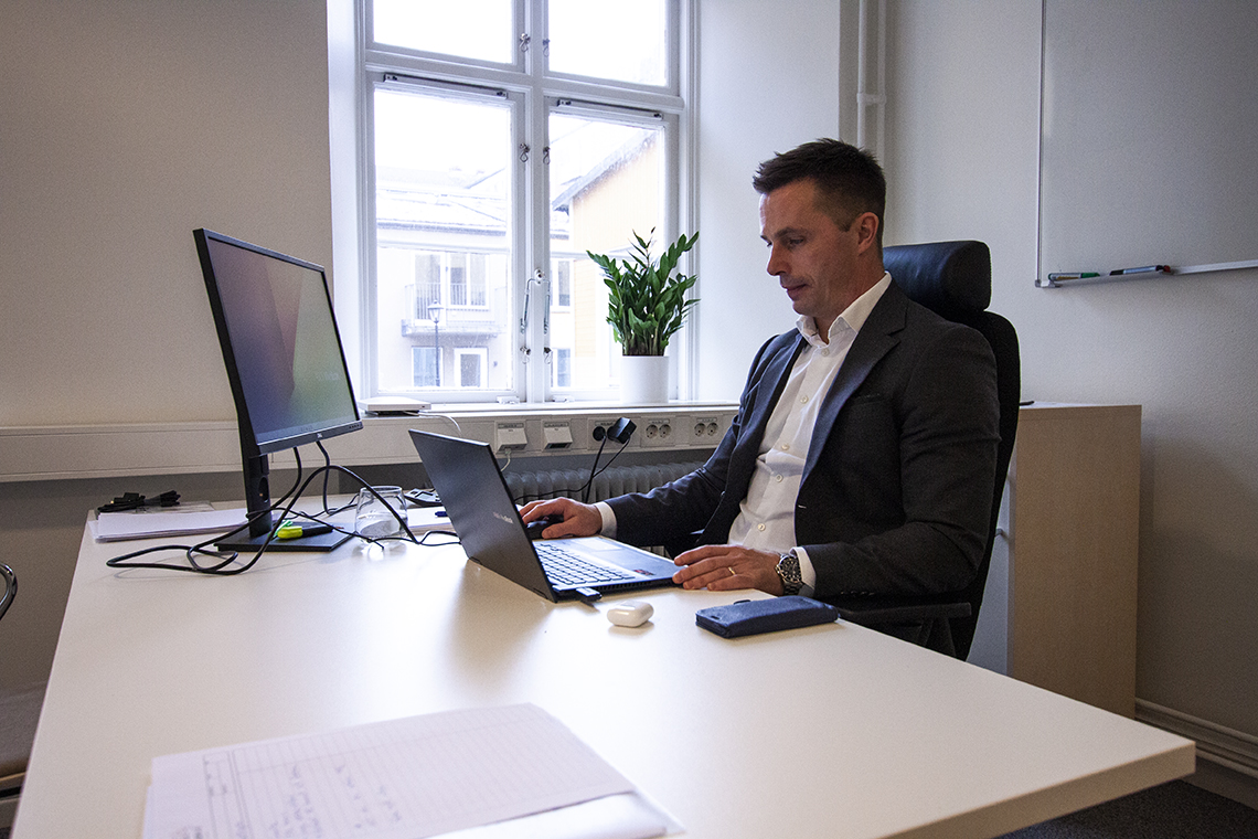 Henrik_kontor